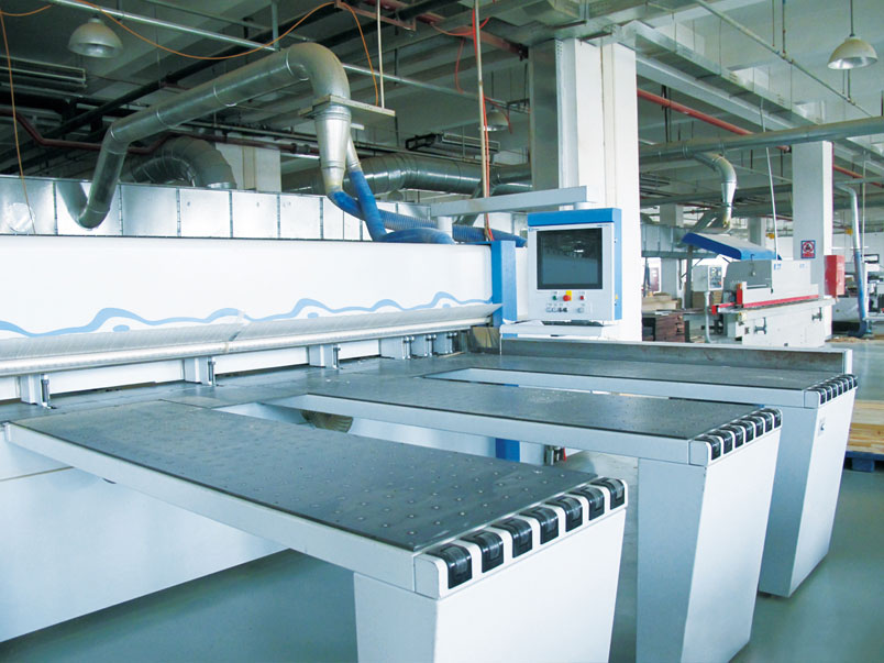 ������¥�ڲ������豸����������